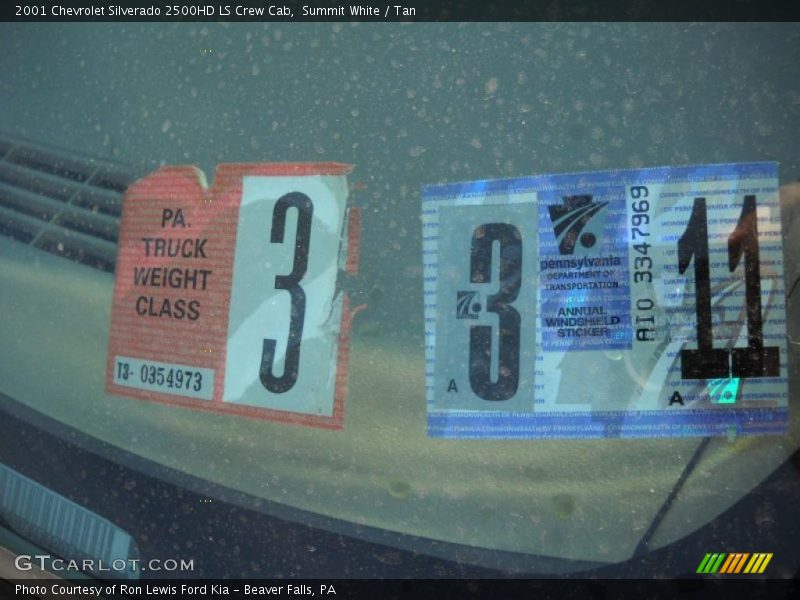 Summit White / Tan 2001 Chevrolet Silverado 2500HD LS Crew Cab