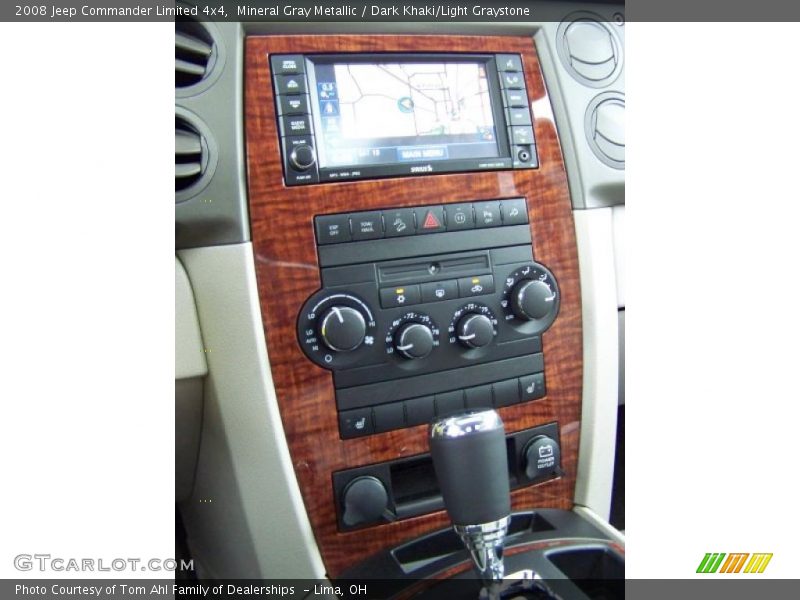 Mineral Gray Metallic / Dark Khaki/Light Graystone 2008 Jeep Commander Limited 4x4