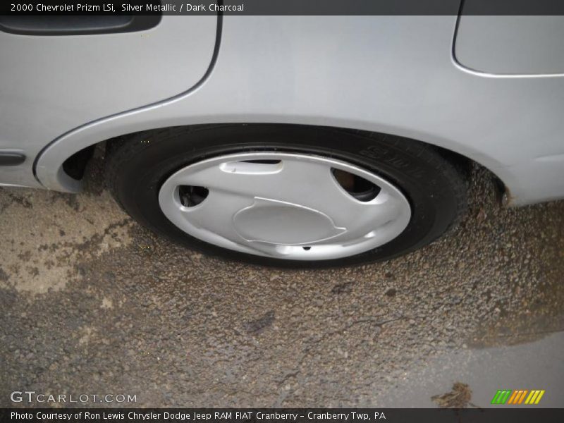 Silver Metallic / Dark Charcoal 2000 Chevrolet Prizm LSi