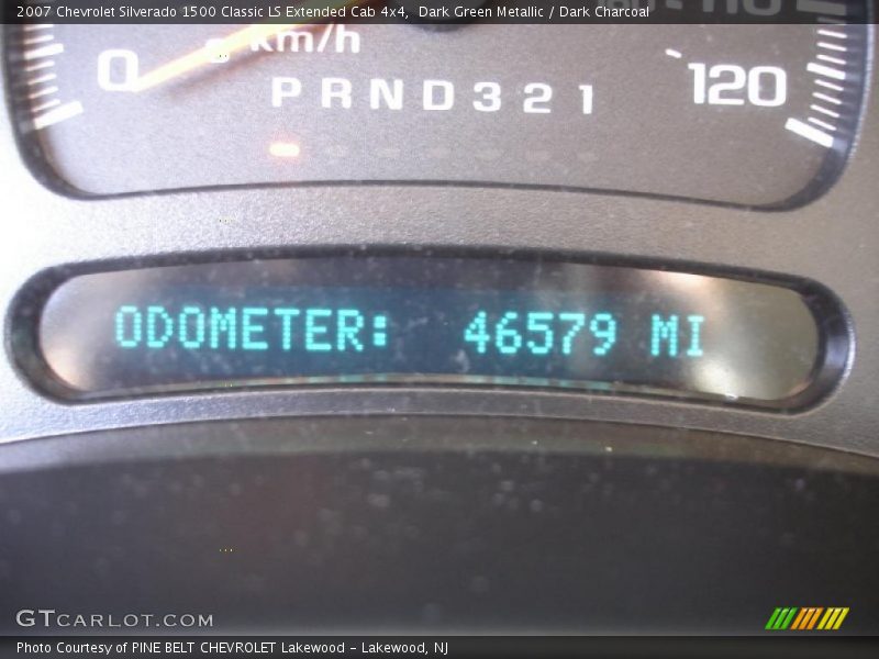 Dark Green Metallic / Dark Charcoal 2007 Chevrolet Silverado 1500 Classic LS Extended Cab 4x4