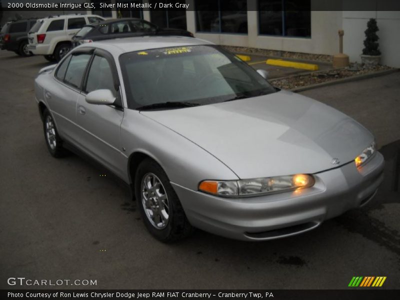 Silver Mist Metallic / Dark Gray 2000 Oldsmobile Intrigue GLS