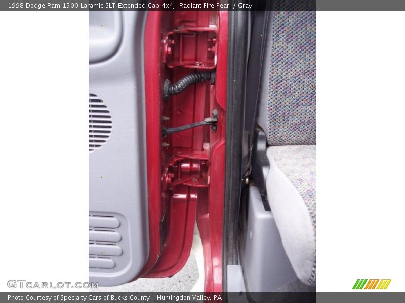 Radiant Fire Pearl / Gray 1998 Dodge Ram 1500 Laramie SLT Extended Cab 4x4