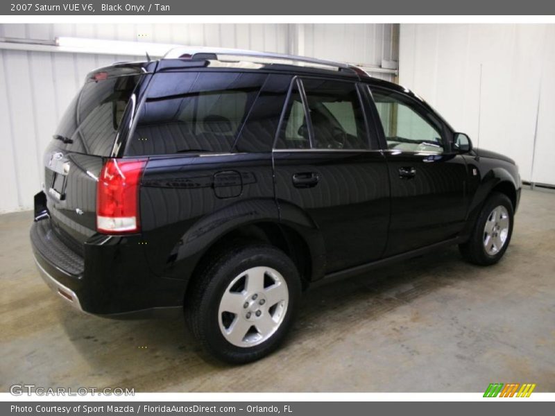 Black Onyx / Tan 2007 Saturn VUE V6