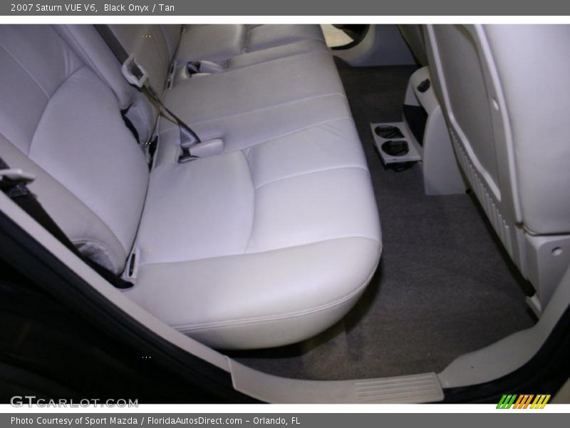 Black Onyx / Tan 2007 Saturn VUE V6