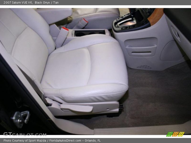 Black Onyx / Tan 2007 Saturn VUE V6