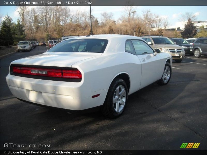Stone White / Dark Slate Gray 2010 Dodge Challenger SE