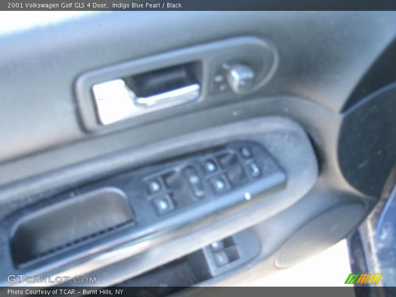 Indigo Blue Pearl / Black 2001 Volkswagen Golf GLS 4 Door