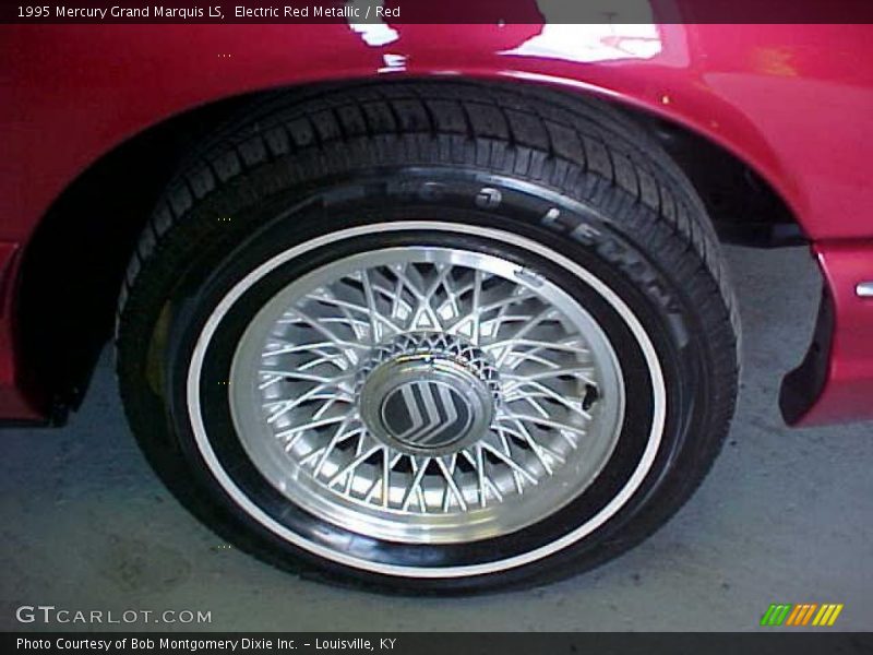 Electric Red Metallic / Red 1995 Mercury Grand Marquis LS