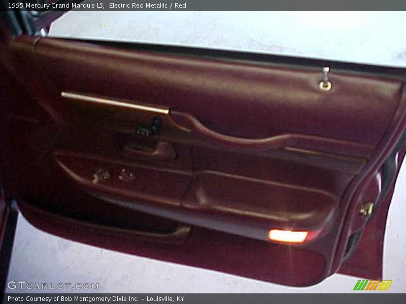 Electric Red Metallic / Red 1995 Mercury Grand Marquis LS