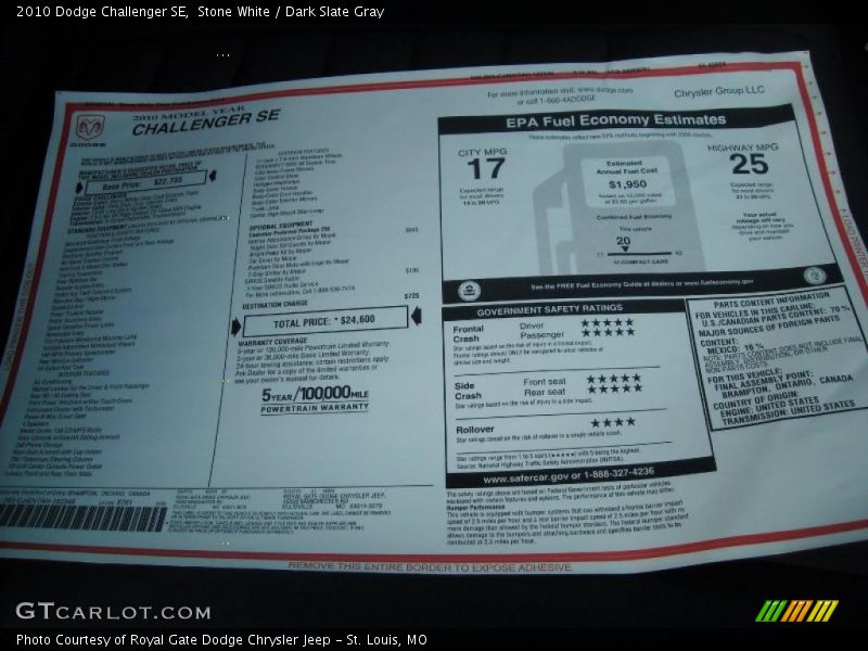 Stone White / Dark Slate Gray 2010 Dodge Challenger SE
