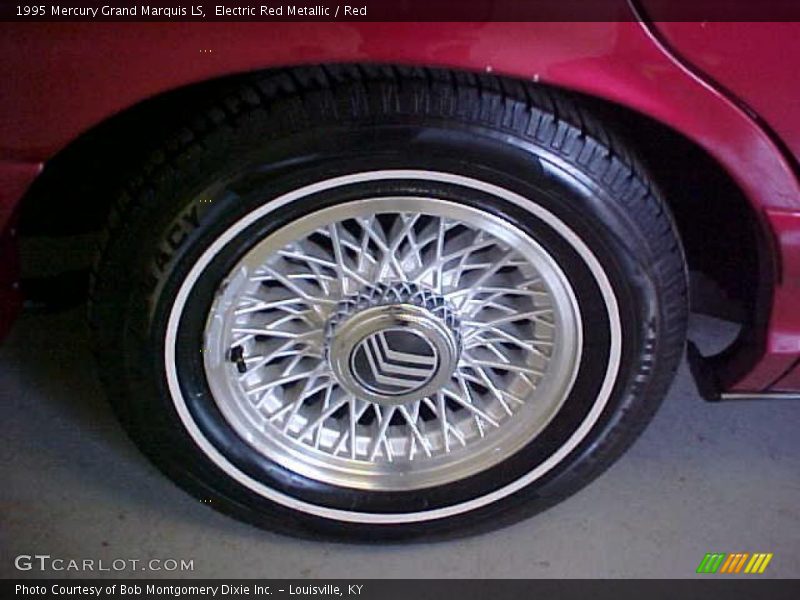 Electric Red Metallic / Red 1995 Mercury Grand Marquis LS