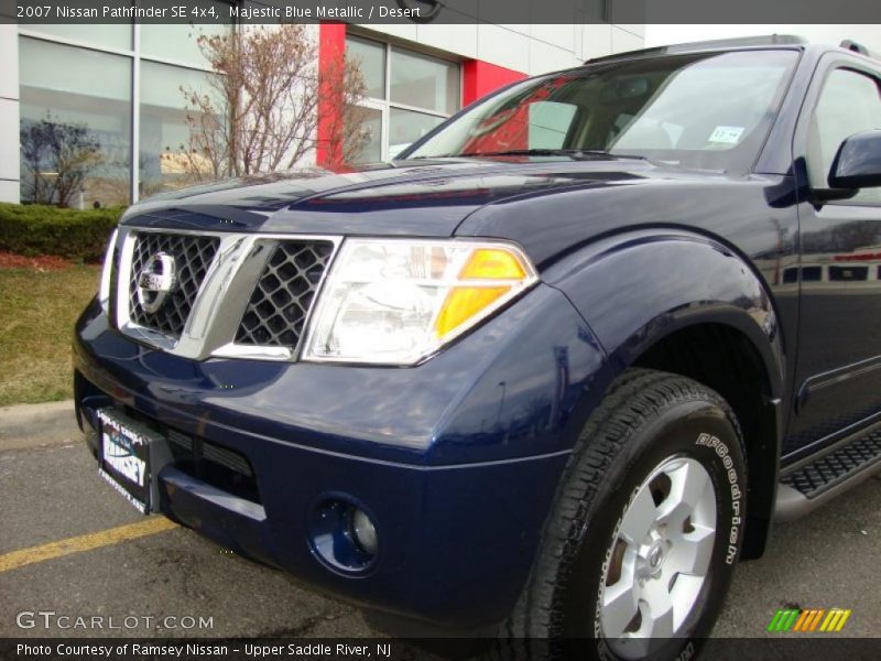 Majestic Blue Metallic / Desert 2007 Nissan Pathfinder SE 4x4
