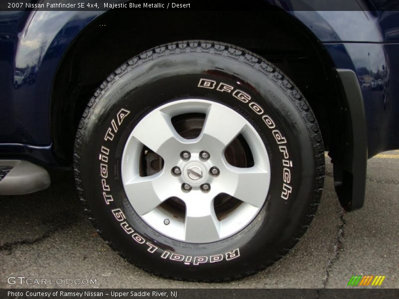 Majestic Blue Metallic / Desert 2007 Nissan Pathfinder SE 4x4