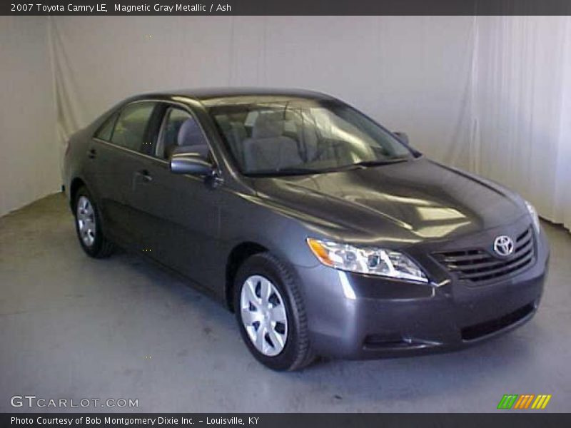 Magnetic Gray Metallic / Ash 2007 Toyota Camry LE