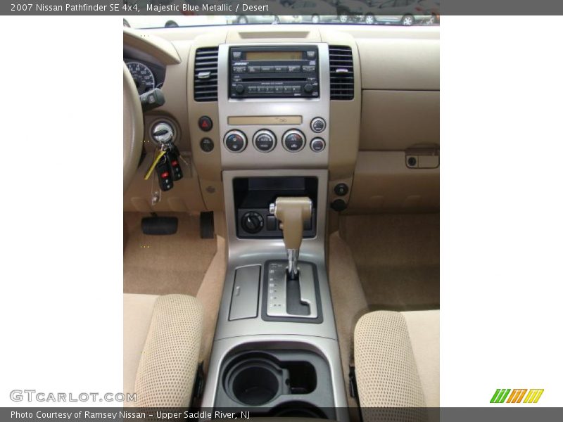 Majestic Blue Metallic / Desert 2007 Nissan Pathfinder SE 4x4