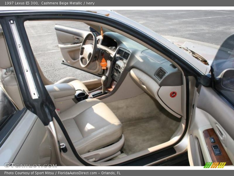Cashmere Beige Metallic / Ivory 1997 Lexus ES 300
