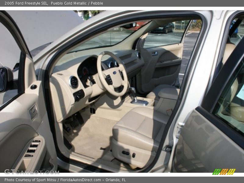 Pueblo Gold Metallic / Pebble 2005 Ford Freestyle SEL