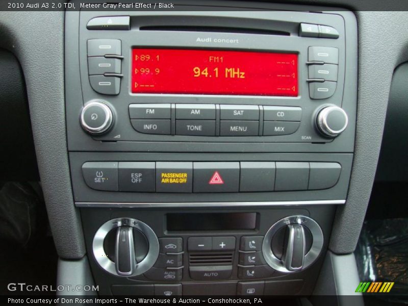 Meteor Gray Pearl Effect / Black 2010 Audi A3 2.0 TDI