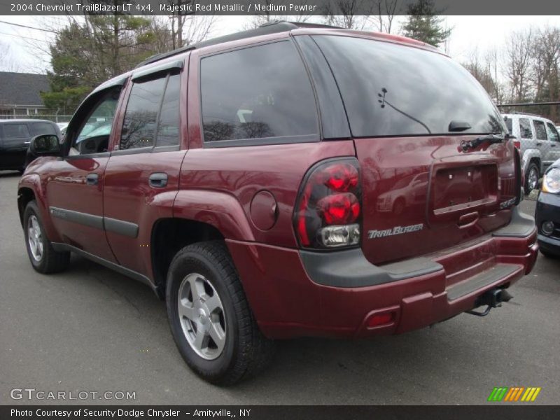 Majestic Red Metallic / Medium Pewter 2004 Chevrolet TrailBlazer LT 4x4