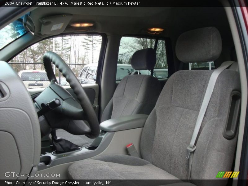 Majestic Red Metallic / Medium Pewter 2004 Chevrolet TrailBlazer LT 4x4
