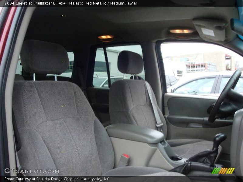 Majestic Red Metallic / Medium Pewter 2004 Chevrolet TrailBlazer LT 4x4