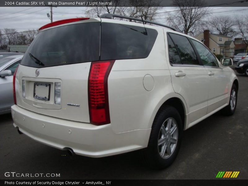 White Diamond Pearl / Light Neutral 2004 Cadillac SRX V6