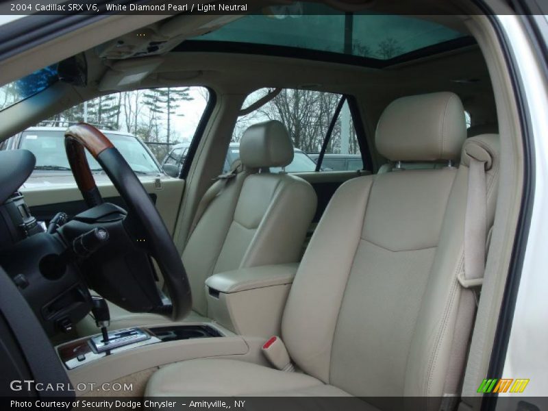 White Diamond Pearl / Light Neutral 2004 Cadillac SRX V6