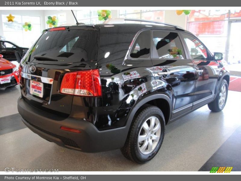 Ebony Black / Black 2011 Kia Sorento LX