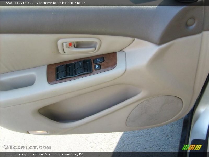 Cashmere Beige Metallic / Beige 1998 Lexus ES 300