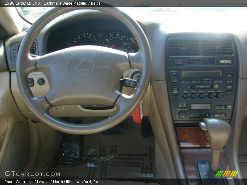 Cashmere Beige Metallic / Beige 1998 Lexus ES 300