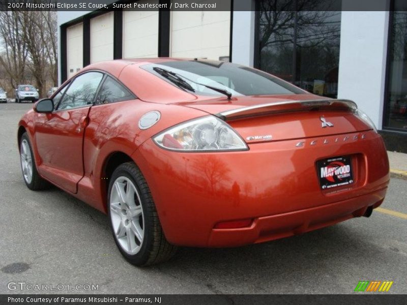 Sunset Pearlescent / Dark Charcoal 2007 Mitsubishi Eclipse SE Coupe