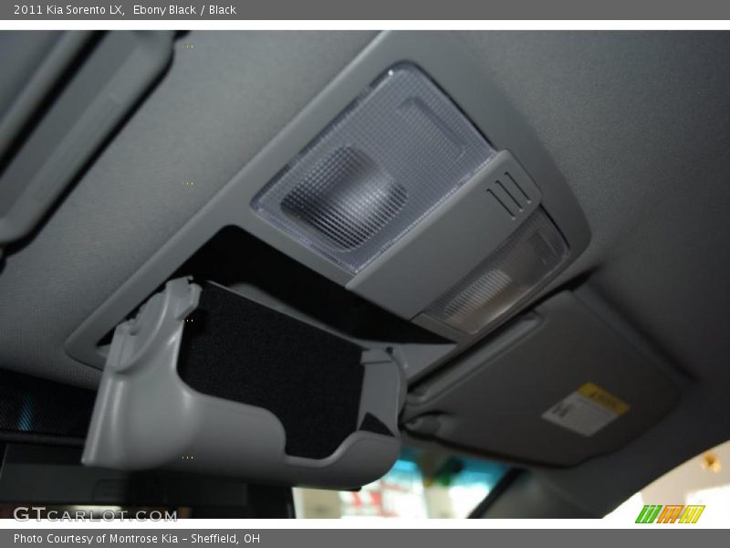 Ebony Black / Black 2011 Kia Sorento LX