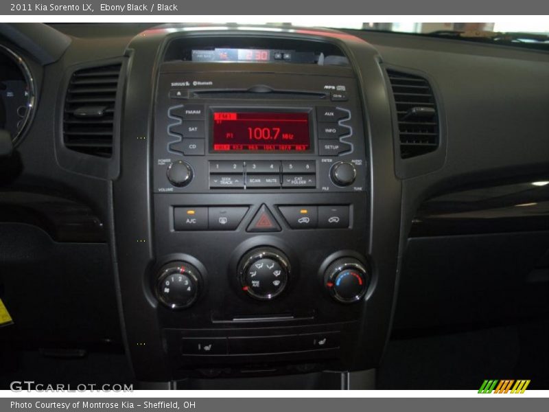 Ebony Black / Black 2011 Kia Sorento LX