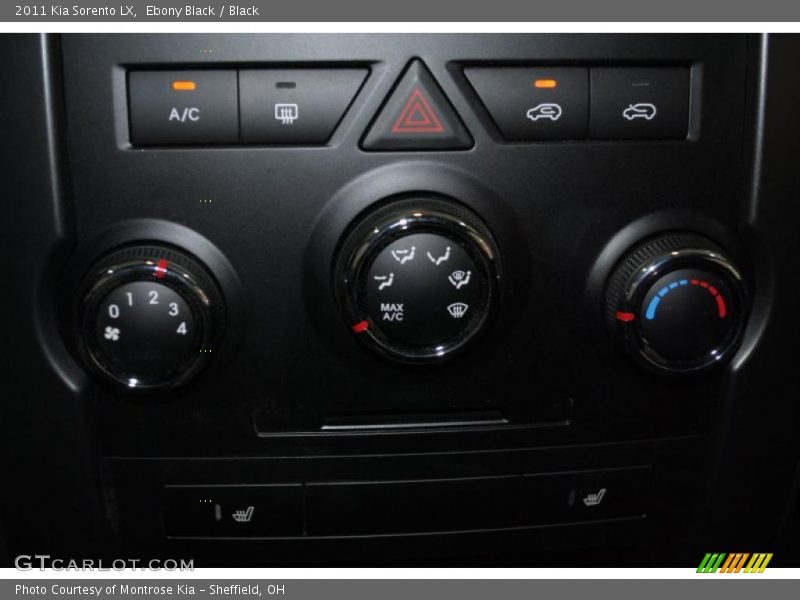 Ebony Black / Black 2011 Kia Sorento LX