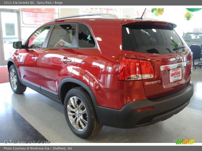 Spicy Red / Beige 2011 Kia Sorento EX