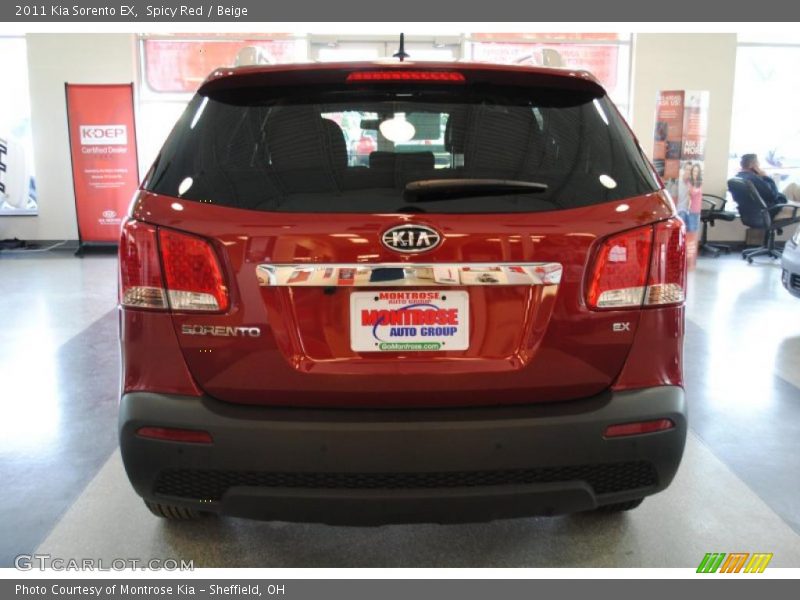 Spicy Red / Beige 2011 Kia Sorento EX