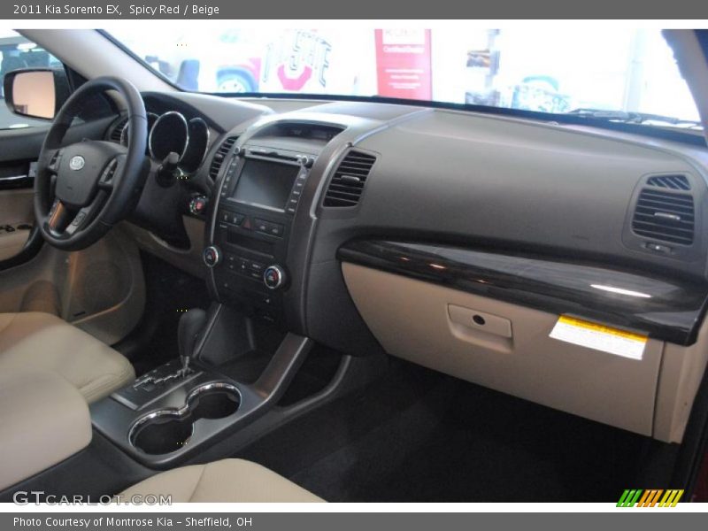 Spicy Red / Beige 2011 Kia Sorento EX
