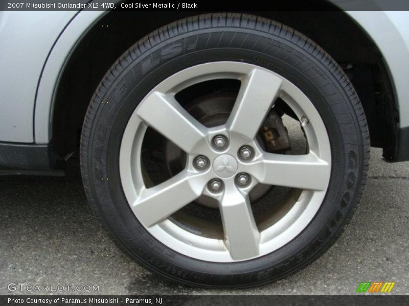 Cool Silver Metallic / Black 2007 Mitsubishi Outlander XLS 4WD