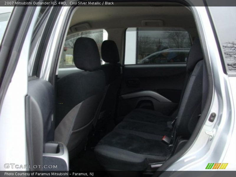 Cool Silver Metallic / Black 2007 Mitsubishi Outlander XLS 4WD