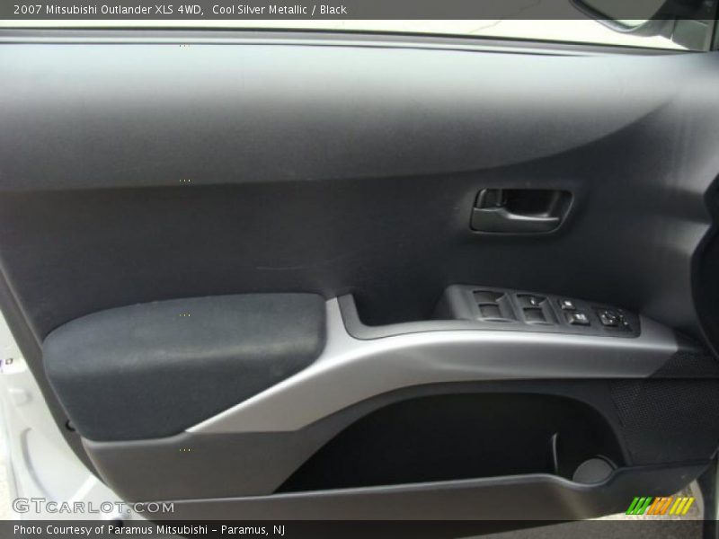 Cool Silver Metallic / Black 2007 Mitsubishi Outlander XLS 4WD