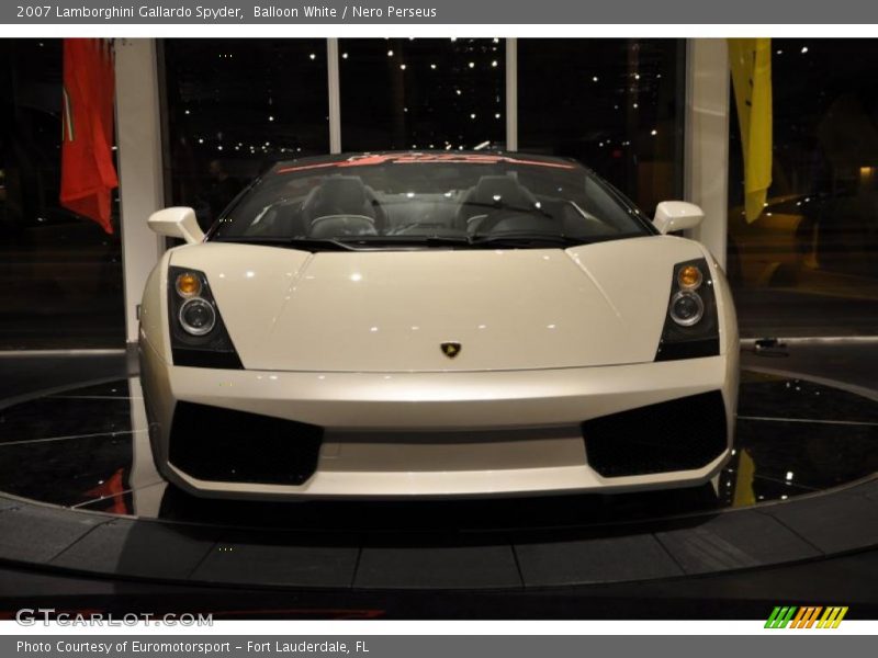 Balloon White / Nero Perseus 2007 Lamborghini Gallardo Spyder