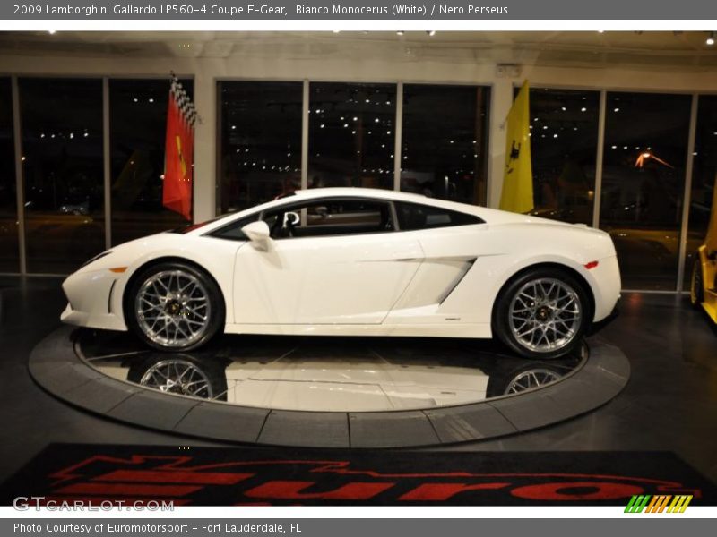 Bianco Monocerus (White) / Nero Perseus 2009 Lamborghini Gallardo LP560-4 Coupe E-Gear