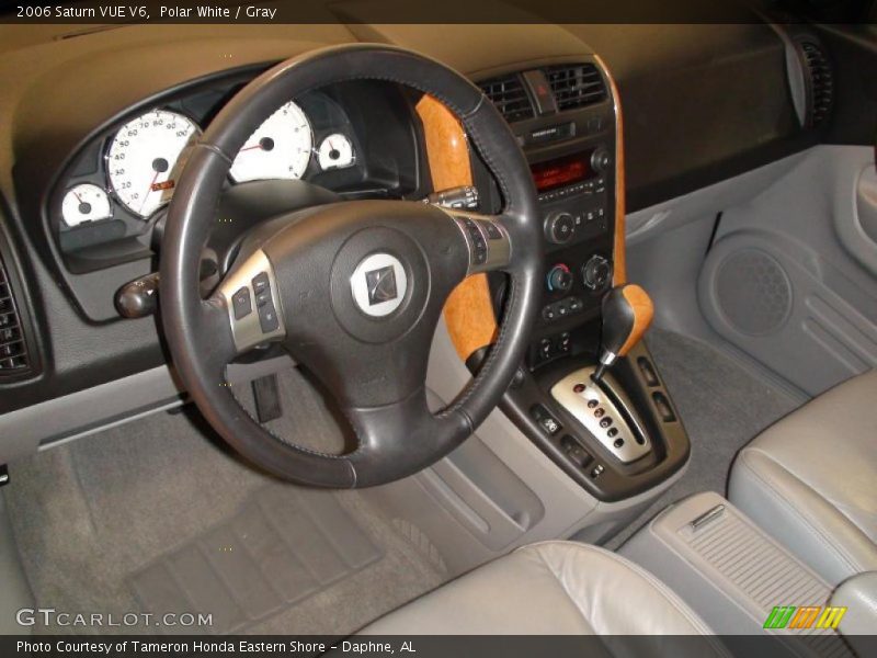 Polar White / Gray 2006 Saturn VUE V6