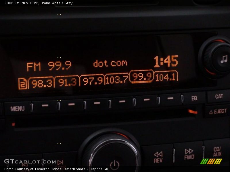 Polar White / Gray 2006 Saturn VUE V6