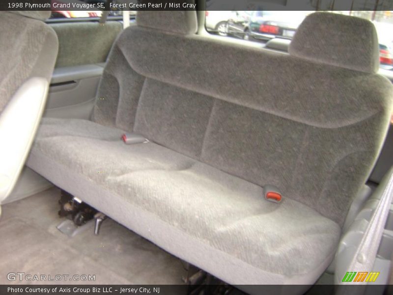 Forest Green Pearl / Mist Gray 1998 Plymouth Grand Voyager SE