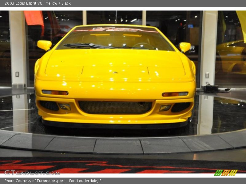 Yellow / Black 2003 Lotus Esprit V8
