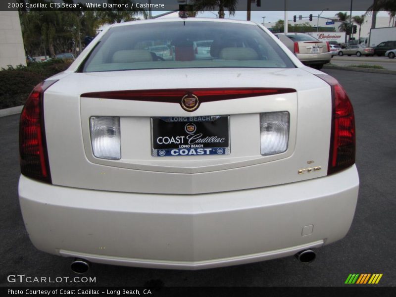 White Diamond / Cashmere 2006 Cadillac CTS Sedan
