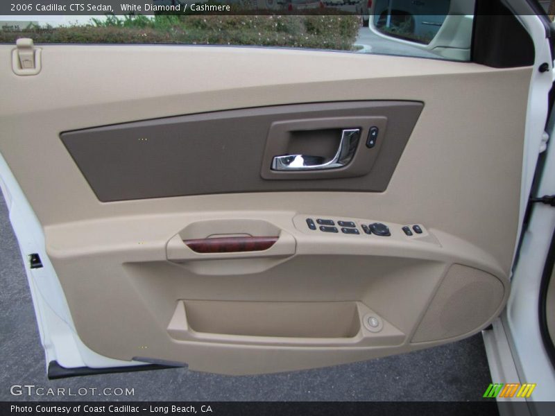 White Diamond / Cashmere 2006 Cadillac CTS Sedan