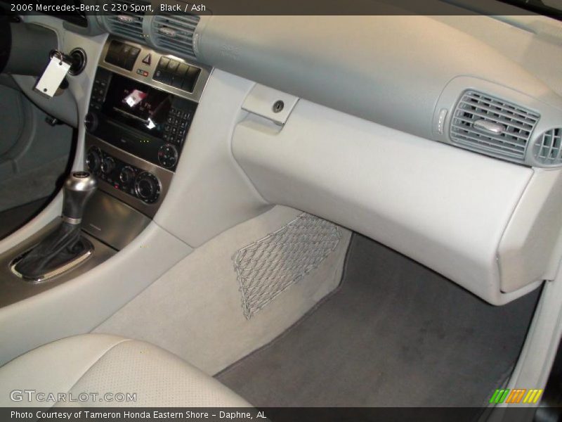 Black / Ash 2006 Mercedes-Benz C 230 Sport
