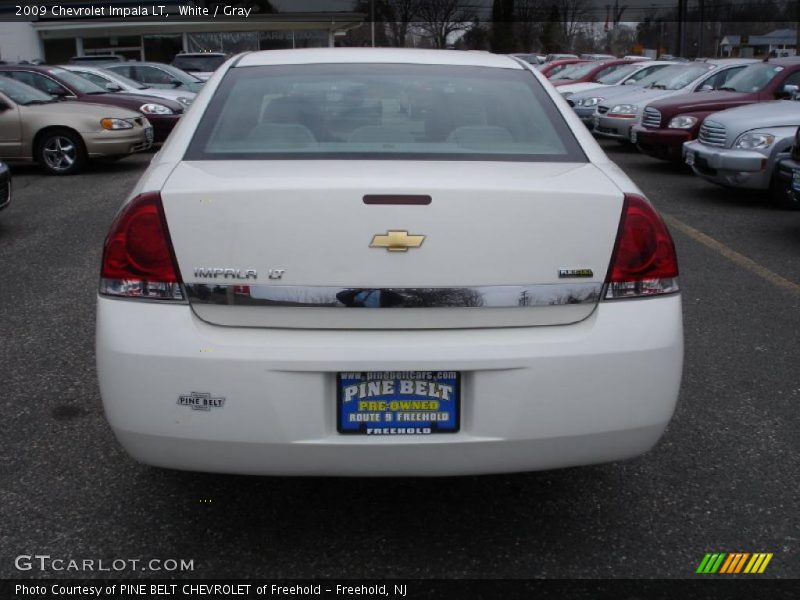 White / Gray 2009 Chevrolet Impala LT